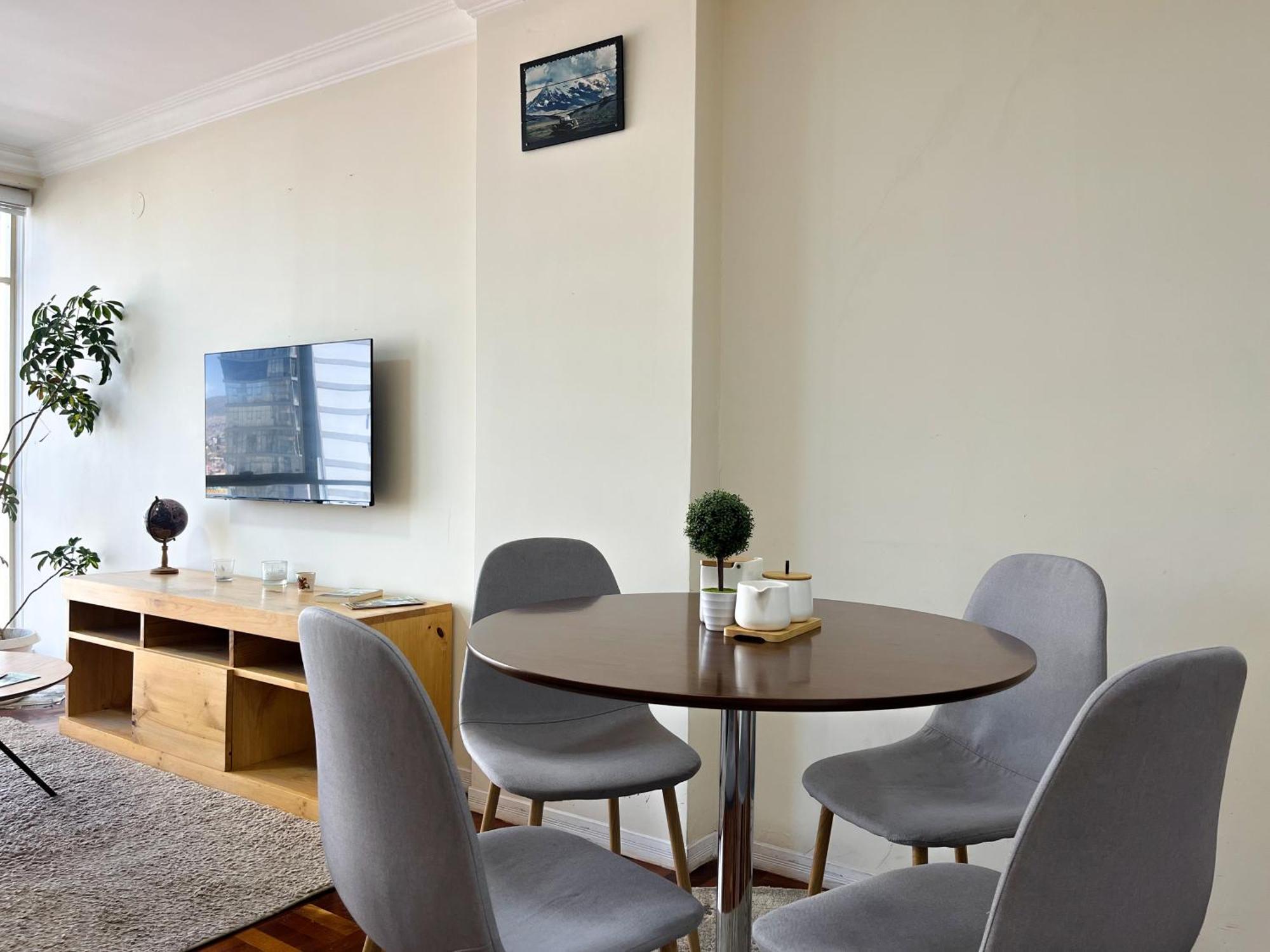 Sky - Spacious In The Area Of Apartment
